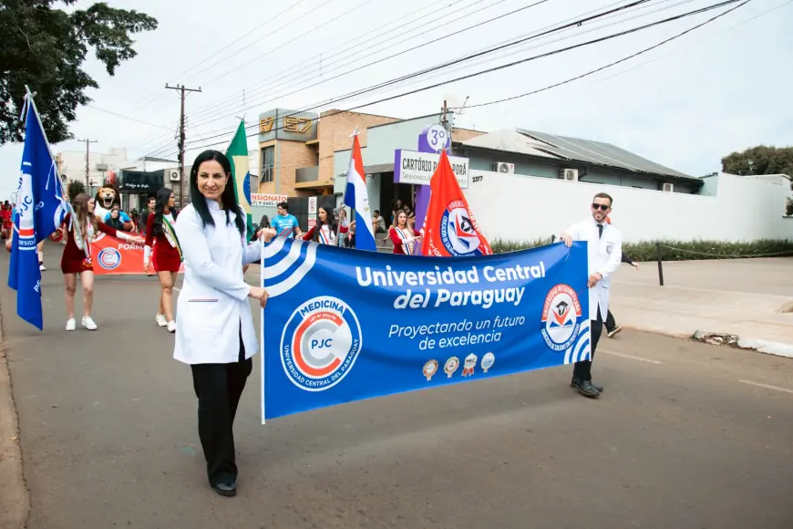 UCP de Pedro Juan celebra Independência do  Brasil em desfile de 7 de setembro em Ponta Porã Participação especial da Universidad Central do Paraguay de Pedro Juan foi muito aplaudida