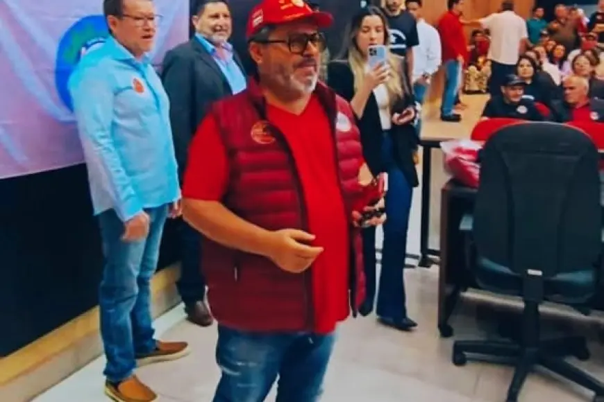 Eleições 2026: pesquisa volta a pontuar Carlos Bernardo entre os primeiros para a Câmara Federal