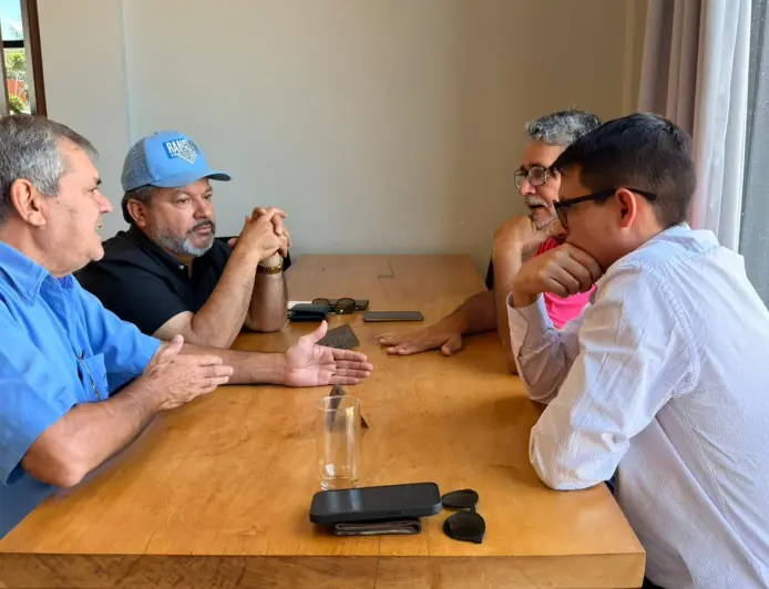 Carlos Bernardo debate fortalecimento  do PT na região norte do MS