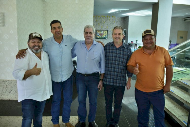 Lideranças de Batayporã apoiam Carlos Bernardo