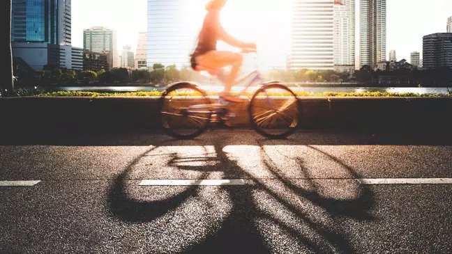 Ciclismo: como iniciar a prática e aproveitar os benefícios