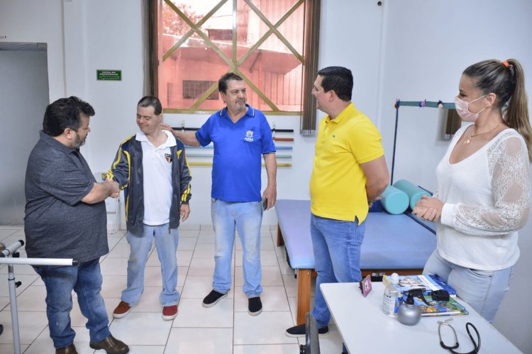 Carlos Bernardo e Dr. Diogo Bossay visitam Apae de Miranda