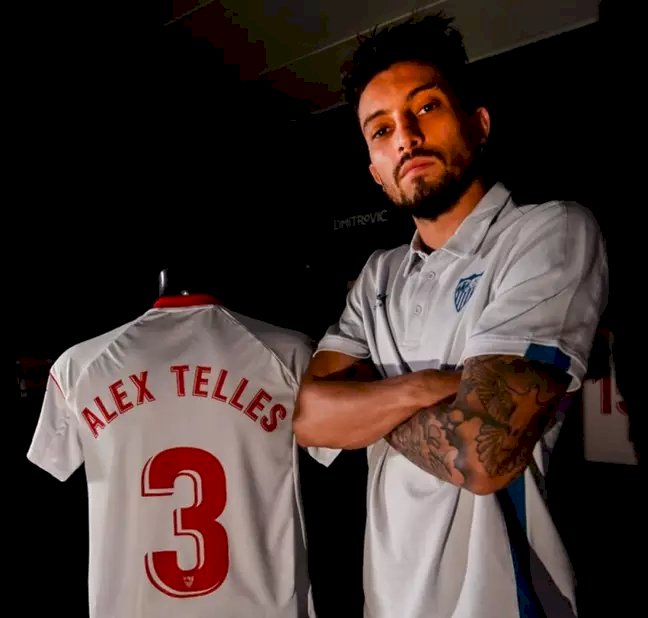 Sevilla anuncia contratação de Alex Telles