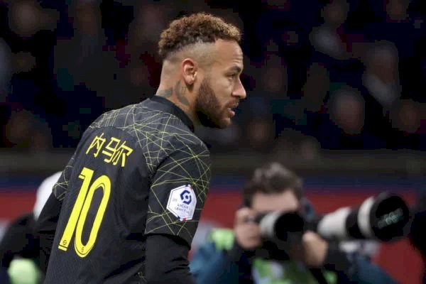 Com fadiga muscular, Neymar desfalca PSG em jogo do Campeonato Francês
